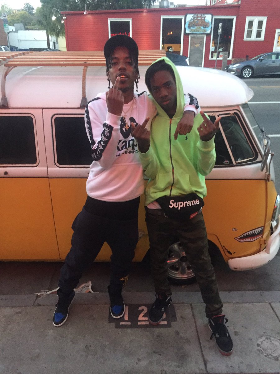 ksupremenaz's tweet photo. 👌🏾 https://t.co/PbtxFRADX0