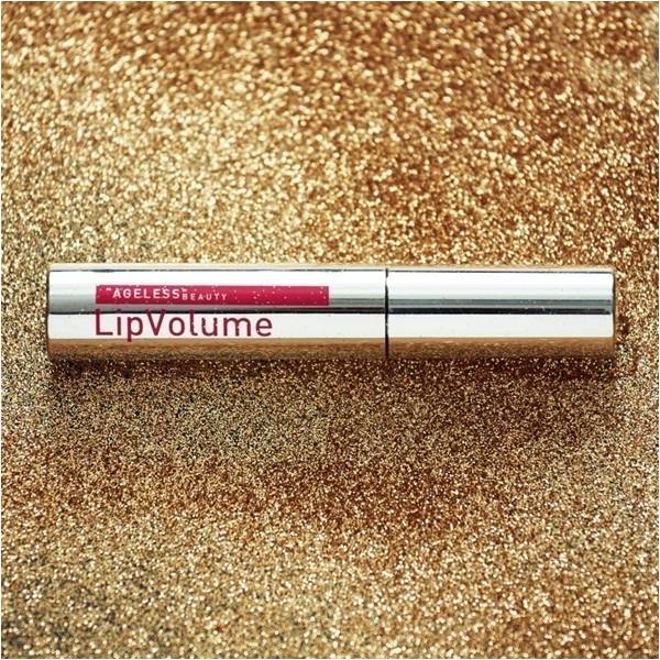 Transformulas's tweet photo. Treat your #kisser to up to 40% more volume in just 30 days with #Transformulas LipVolume: https://t.co/5VX9q6iSck https://t.co/KGHvtSVSju