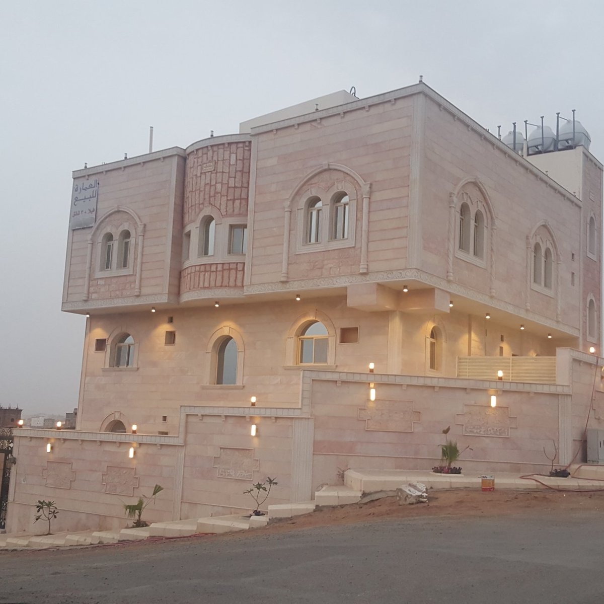 عمائر للبيع في حي شوران تطبيق عقار