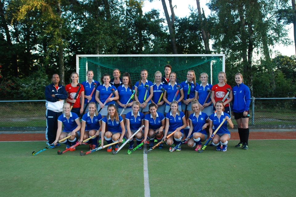 HockeyHOD's tweet photo. Vrijdag 21 april speelt @HODDAMES1 om 20.30 thuis een oefenwedstrijd tegen Blau Weiss Dames 1 uit Berlijn. Supporters welkom! #Valkenswaard https://t.co/6FCMPOeWtv