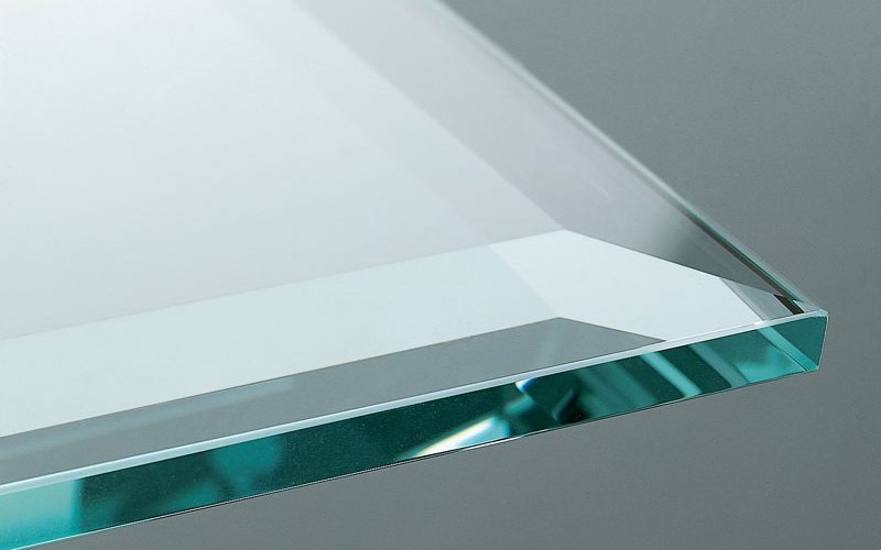 richenglass's tweet photo. We offer clear and ultra #clear tempered glass table tops with different #polished edge.#temperedglass #lowironglass #glasstops #tabletops https://t.co/K7mKpwBQ9j