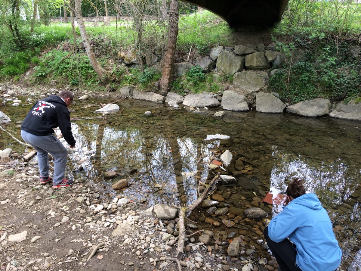 WorkCrewLH's tweet photo. Analyzing Zalla river in Gopegui #ZallaRiverWC #riverproject @NSPC_I (part 1) https://t.co/k3z7qQeDUa