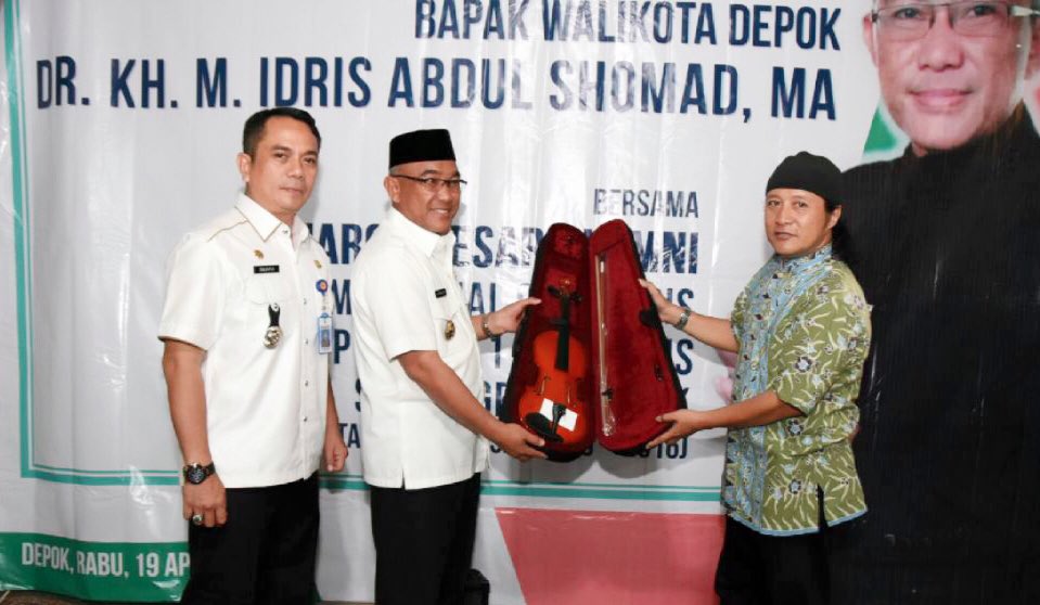 HarahapNeni's tweet photo. Walikota @IdrisAShomad Apresiasi Taman Musik Depok 
https://t.co/xbJ5zCq22g
@pemkotdepok @fathirfs https://t.co/f3bDtW0Gox