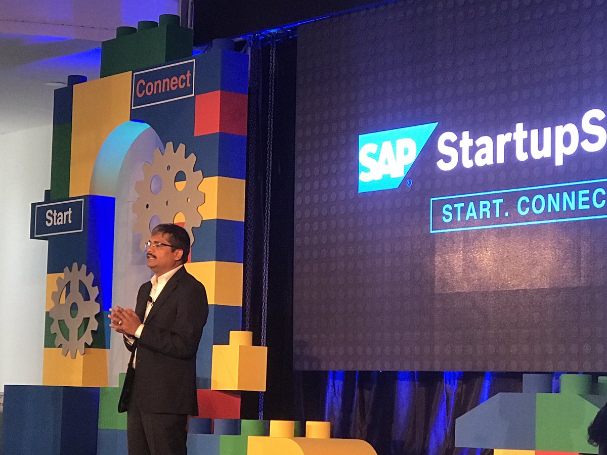 SocialWarriorss's tweet photo. #sapstartupsocial is started. Keynote by @dilipkhandelwa at @saplabsindia
#sapstartupstudio https://t.co/XdSHETa0y1