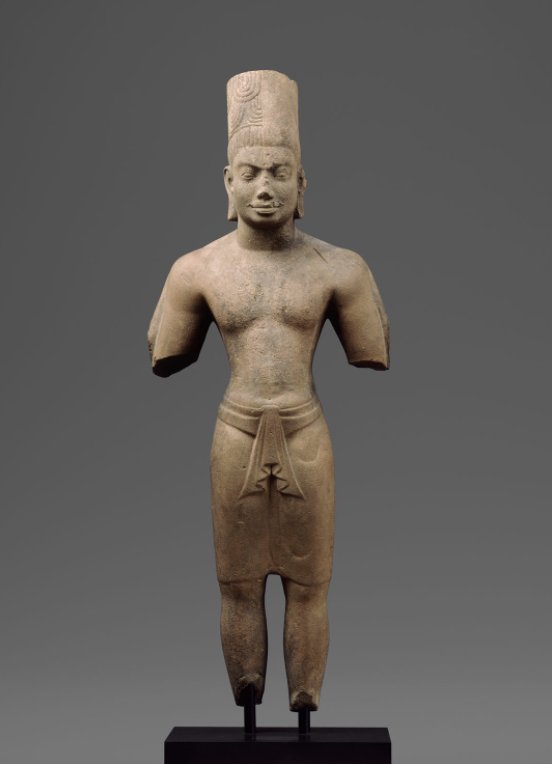 leahyangj's tweet photo. Unlike usual deities, the Harihara sculpture has undifferentiated facial features (7th-8th century) #cambodia #preangkor #C24 #hwc111 https://t.co/Km4OcQQFBQ