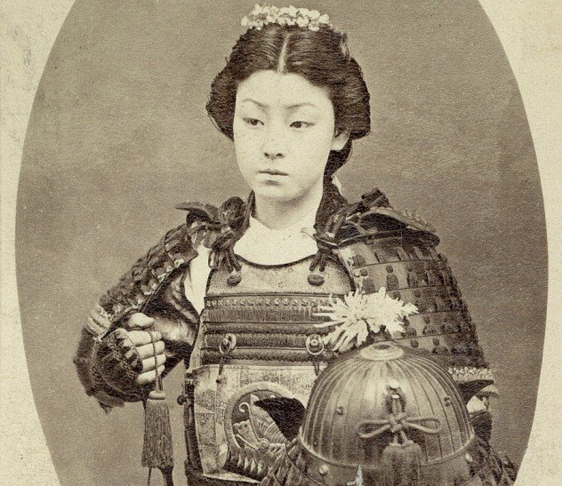 wes_chu's tweet image. Guys, you want to hear something badass? There were female samurais called Onna-Bugeisha, and they fought alongside men wielding naginatas.