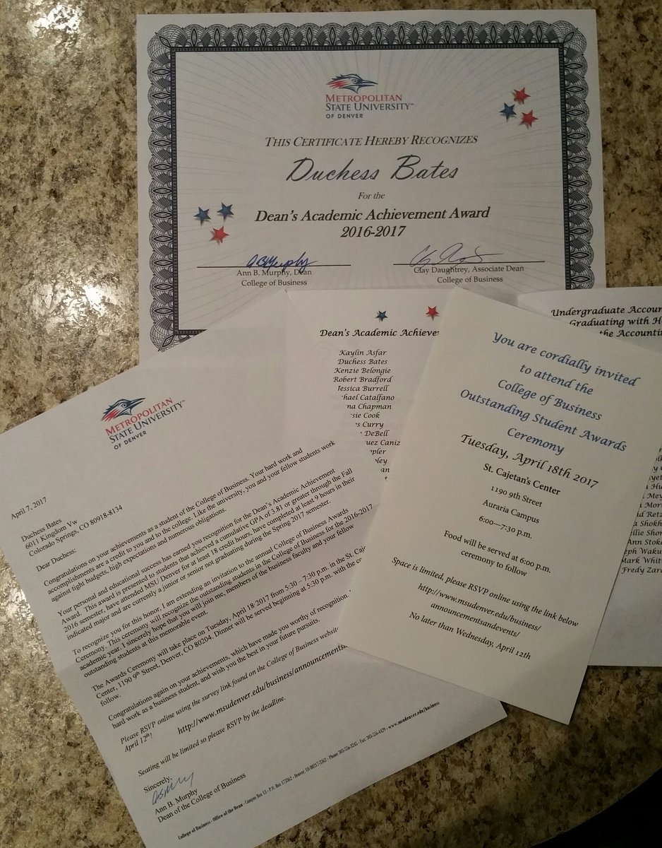 duchessbates's tweet image. So honored to be recognized yesterday for an academic award w/ my family there #stayedfocused #college #business #computerinformationsystems