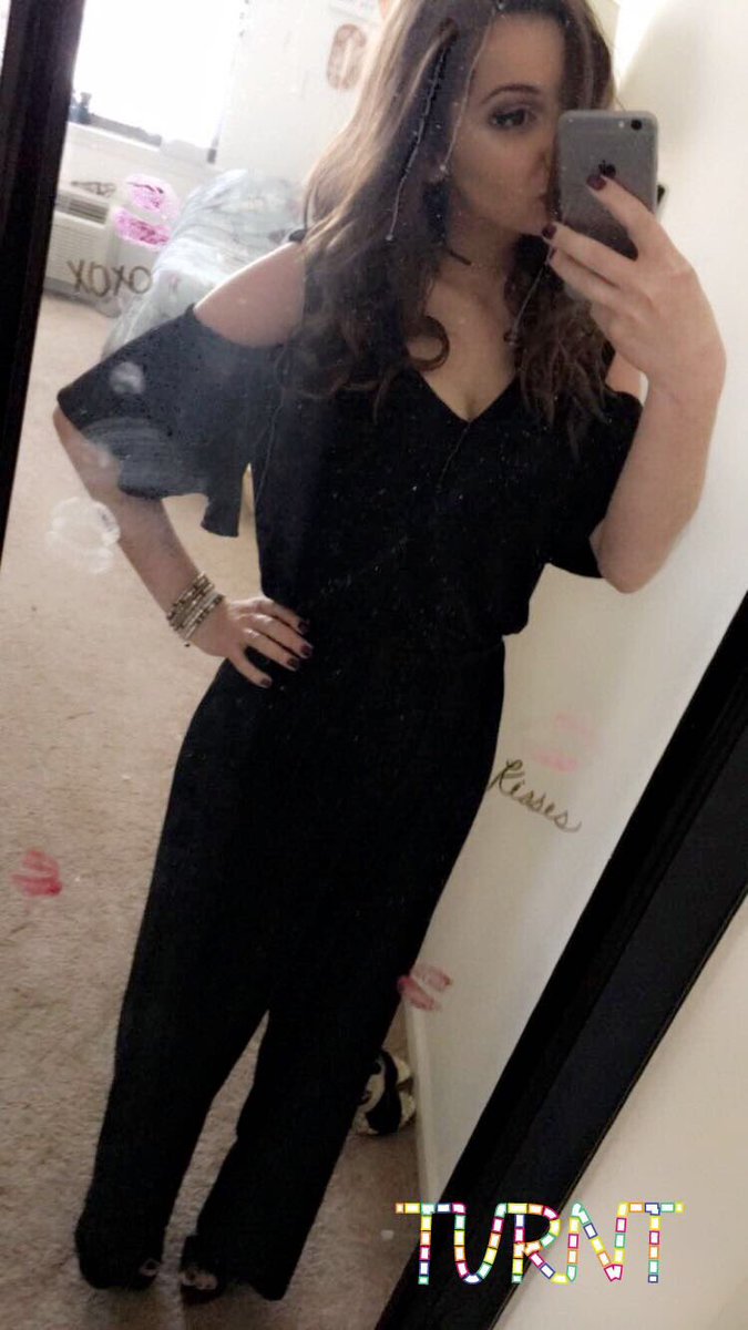 coffeecontour's tweet photo. missing formal &amp; rocking this jumpsuit 😍💋 https://t.co/b5GQUSa65h