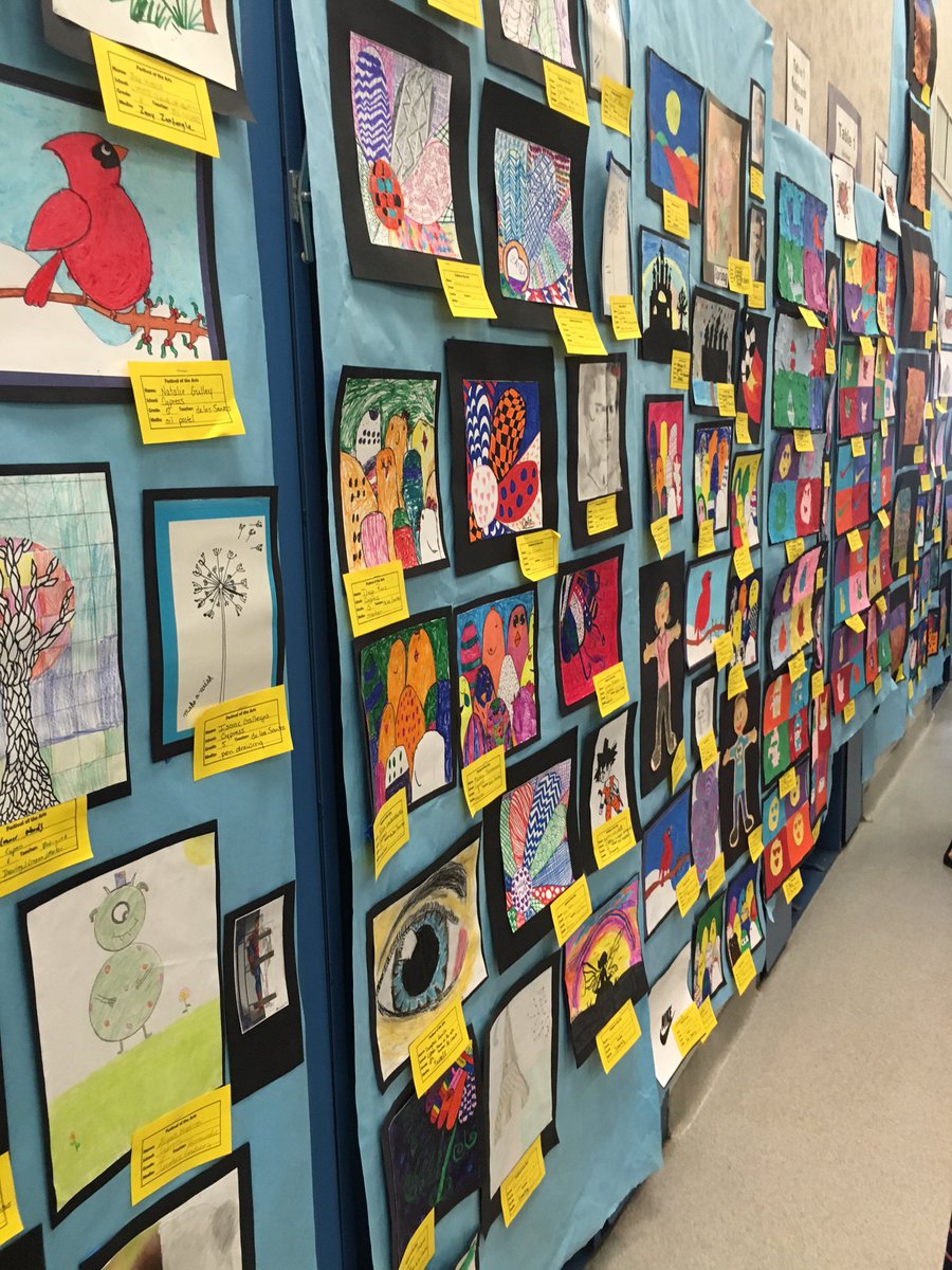 CypressCyclone's tweet photo. 2017 Cypress Arts Showcase was fantastic! #arteducation  #cypressartshowcase #cypresscyclones #talentedkids  #familynight @Hesperia_USD https://t.co/od6qu1s9Cs
