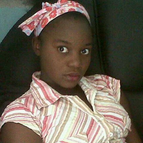 giftnphiri6's tweet image. I love her very much