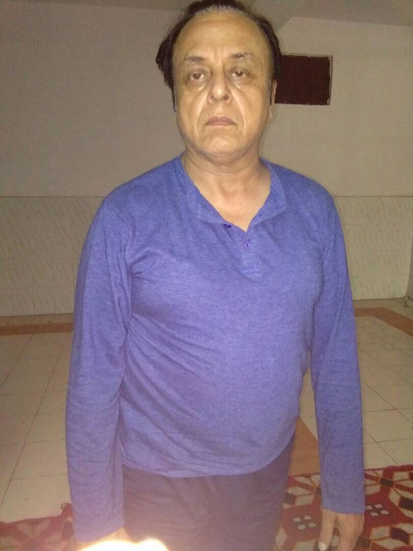 DCPWestDelhi's tweet photo. He is arrested. Recovered 2 Stolen creta. Key to start the vehicle. @DelhiPolice https://t.co/vKlrDrZ5hN