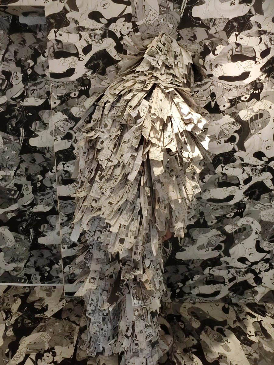 DesignFestaAsia's tweet photo. #designfestagallery #DFGHarajuku #installation #illustration #CrisVarelaart superb work by artist Cris Varela (TokyoTrashHeap exhibition) https://t.co/T1KRT2pyjz