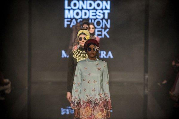 ModestLifeSt's tweet photo. This weekend’s #LMFW comes to a successful close. Find out if #ifash is really progressing with such initiatives. https://t.co/cAk3EM3Xbp https://t.co/OvzOA9u23f