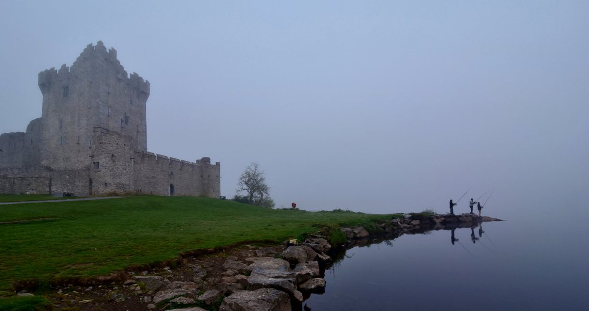BoondockSaintIR's tweet photo. @deric_hartigan #3eWeather Fishing at a foggy Ross Castle #Killarney #Ireland #LoveKillarney #LoveKerry #LoveIreland #DiscoverIreland https://t.co/nTkzbZHgCs
