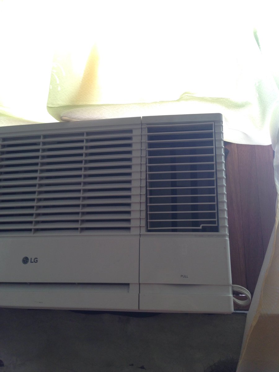 heejinkibums's tweet photo. me atm #airconislife 😂 https://t.co/PNNSEBdHXC