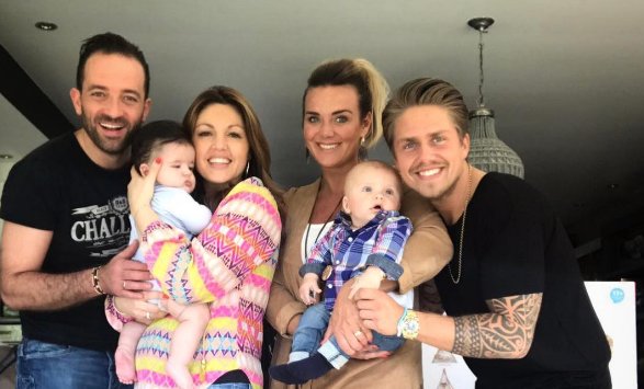 weekbladweekend's tweet photo. Monique, @AndreH6Jr en Dré op babybezoek bij Belle Perez https://t.co/tistKg3Xcx #weekbladweekend #andrehazes #andrehazesiii #belleperez https://t.co/vDXpeS769r