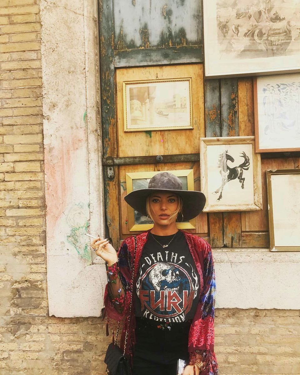 That girl is a
                  🅖🅞🅓🅓🅐🅜🅝
           •problem•