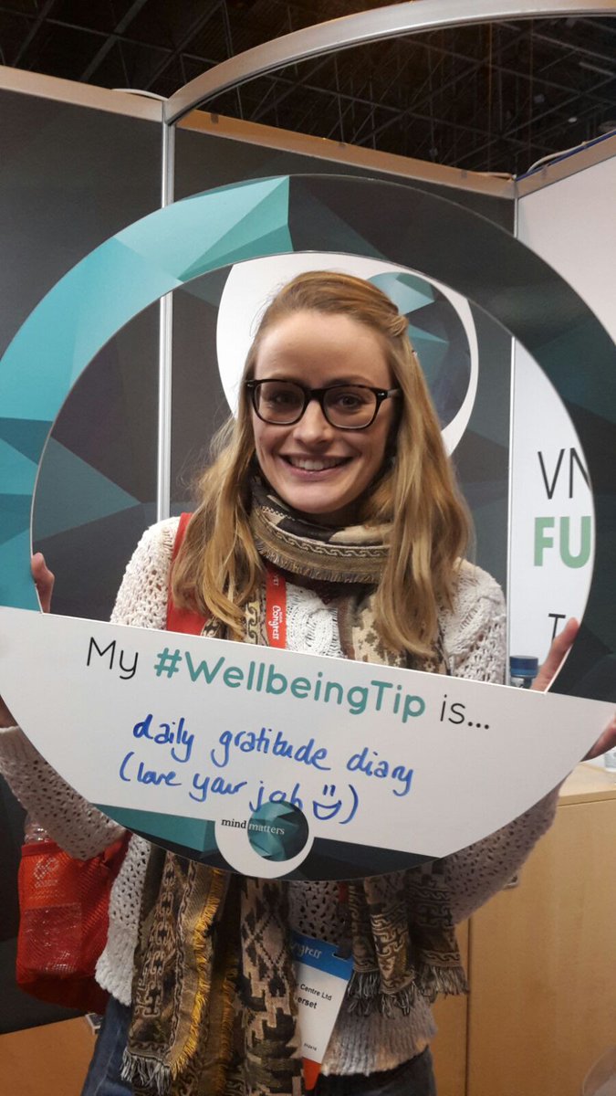 Keep a daily gratitude journal - thanks for this #wellbeingtip! #BSAVA17