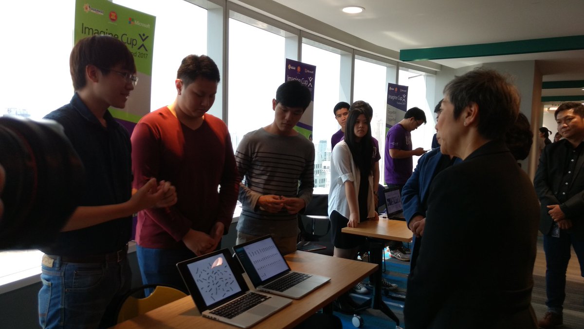 AppDisqus's tweet photo. มีแอพฯ น่าสนใจมากมายครับ กลับจากงานเพื่อนรออ่านบทความแนะนำกันได้เลย Imagine Cup Thailand 2017 #MicrosoftTH #imaginecupTH https://t.co/OZBzQWOpyg