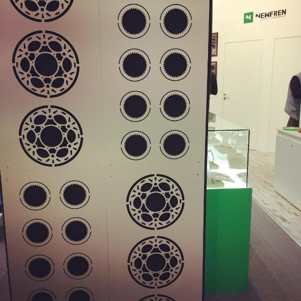 #P2R distributeur de la marque #NEWFREN #moto #scooter #cyclo #mecaboite #disques #cloches #embrayage #mâchoires #plaquettes #freins 💚