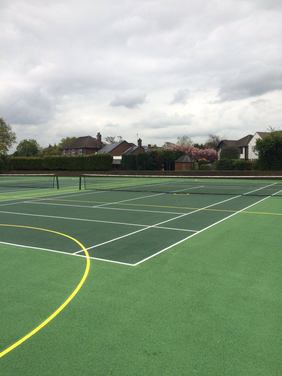 ClubChHulme's tweet photo. Our tennis courts are now open for summer.. any evening or weekend, just £7.50 per court for the hour. 🎾 01614864900 to book. https://t.co/qZkL4YGd4o