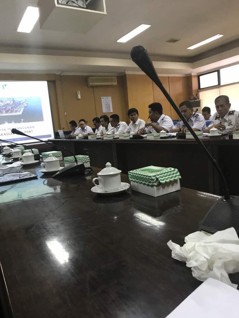 DPruangMKS's tweet photo. Ekspose Pembangunan Makassar New Port. @Ruang Banggar DPRD Kota Makassar. https://t.co/2iGLa0FYWC