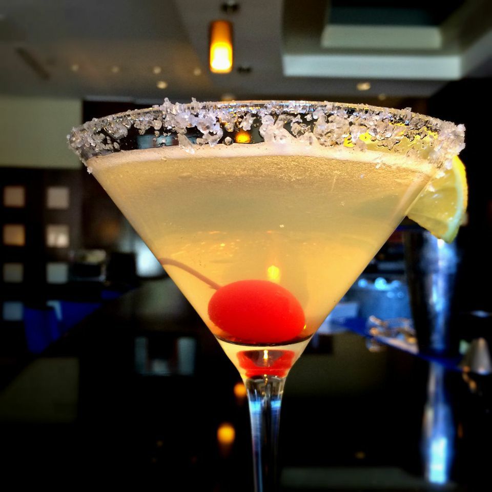 The #SuiteLife always includes sipping on #cocktails. Wouldn't you agree?