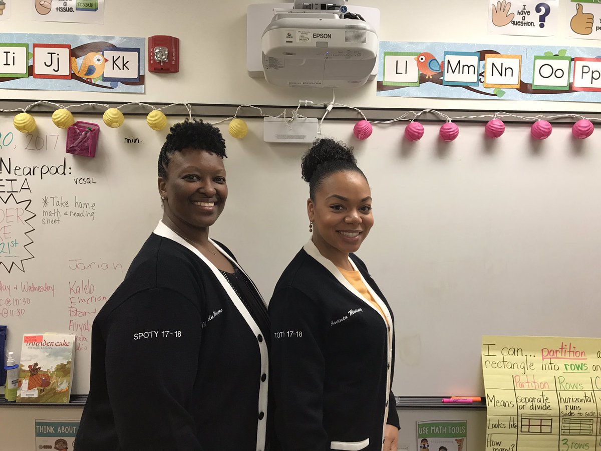 AdrienneGSmith1's tweet photo. Our TOTY and SPOTY surprise gifts finally arrived. Congratulations again Ms. Weems(SPOTY) and Ms. Martinez(TOTY)! @HilliardElem https://t.co/x6EneJ6NgP
