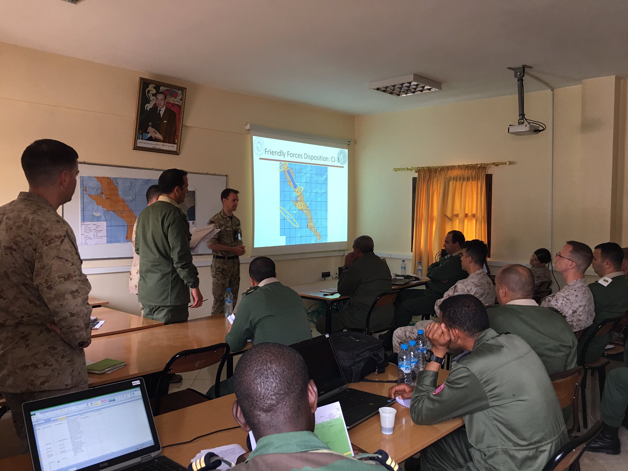 Exercise  African Lion 2017 - Page 2 C928ZETWsAANEUS