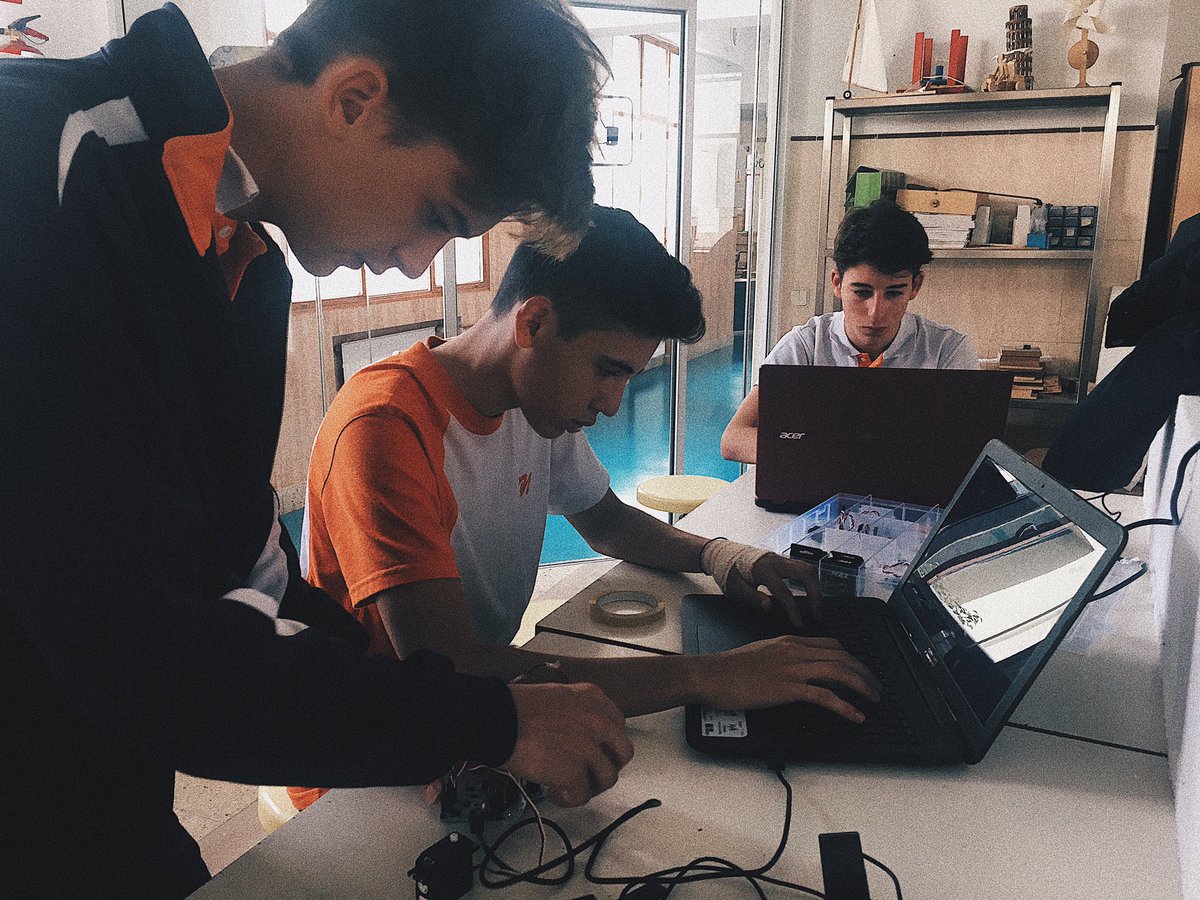 GoodbeProyect's tweet photo. Working https://t.co/4emIrWCpkY