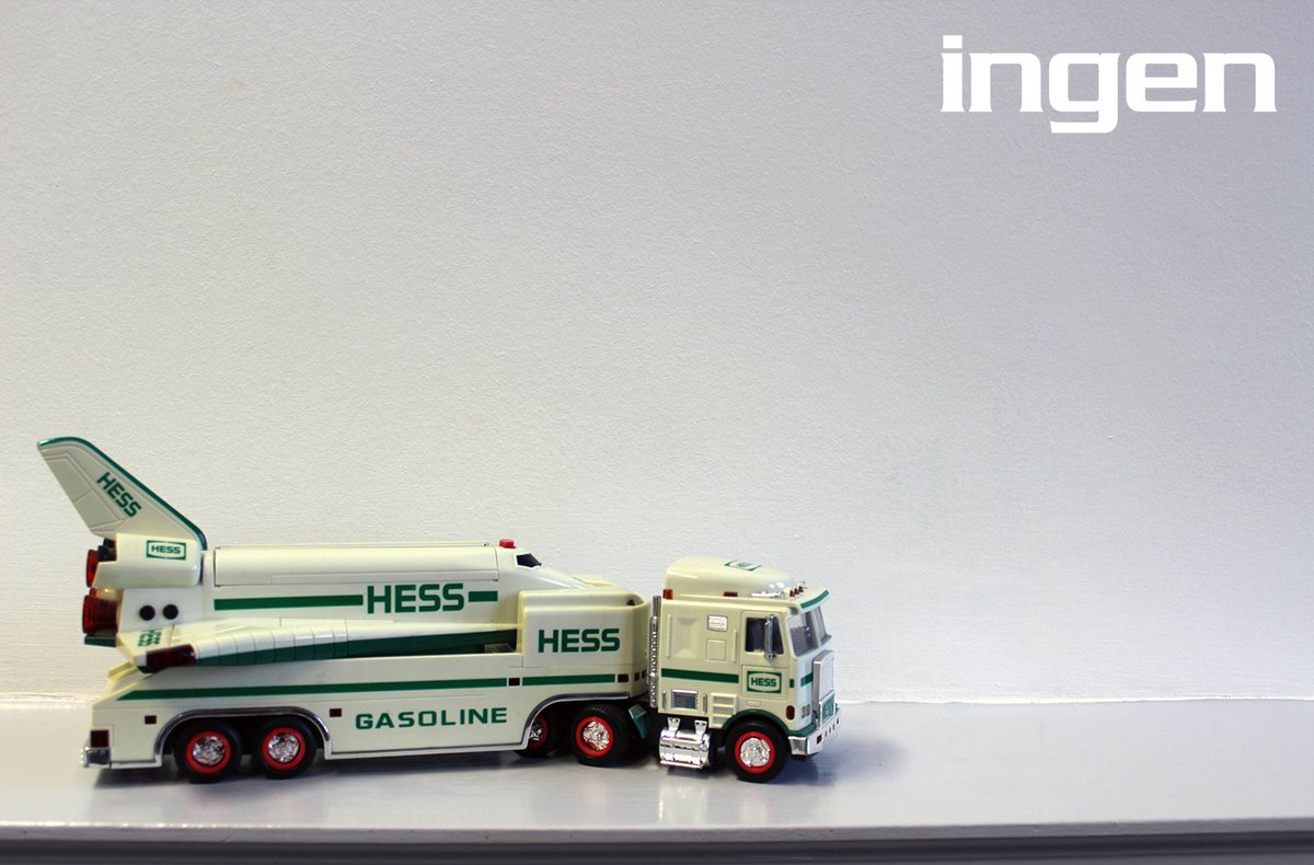 ingenideas's tweet image. The 1st in our #ThrowbackThursday series features the iconic @hesstoytruck. Find out why bit.ly/2oNIZg6 #STEM #engineeringtoys 🤓