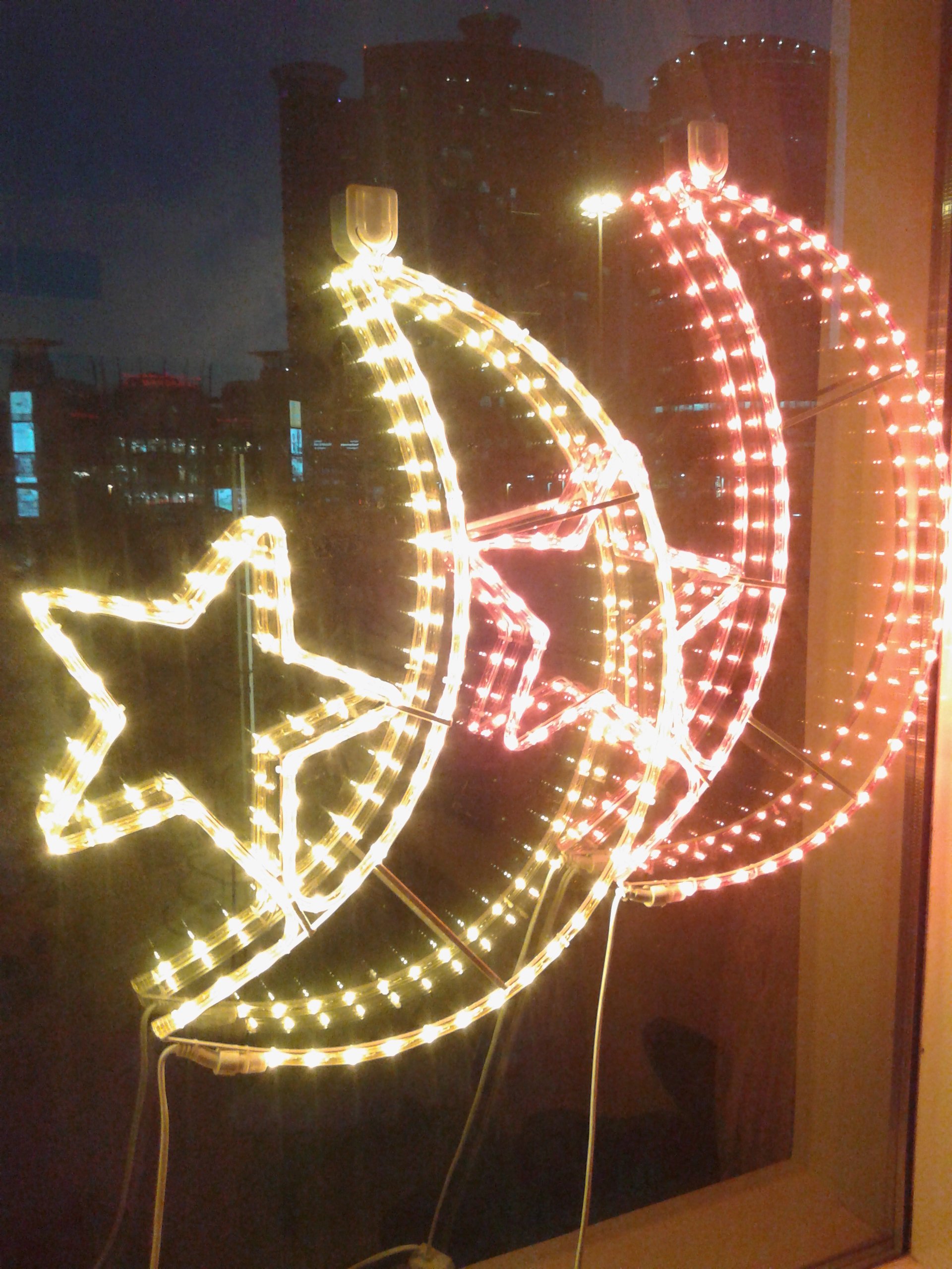 زينة رمضان tiamokhader twitter