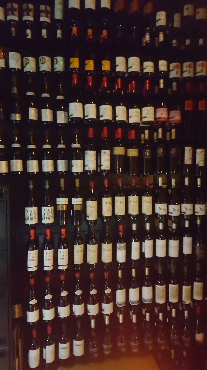 Dayum son! What wine dreams are made of. #wine #winelover #winewall
<a href="/tapavino/">tapavino</a> <a href="/tastedevinesa/">Taste De Vine</a>