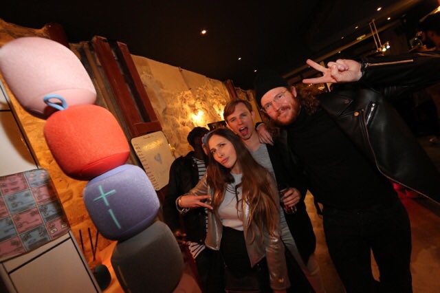 Une #WonderPetanque avec des enceintes ? C'est possible les gars avec les #WonderBoom qui nous ont données la preuve de leur résistance 😱😍