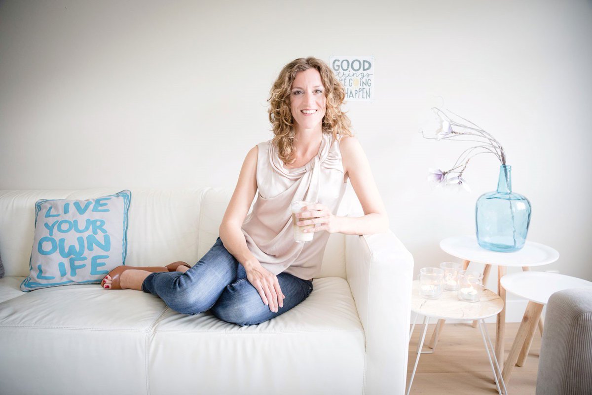 Hoe investeer je makkelijk en gratis in je eigen #groei? Carrièrecoach <a href="/MarloesHalmans/">Marloes Halmans</a> geeft een aantal tips. nrccarriere.nl/artikelen/makk…