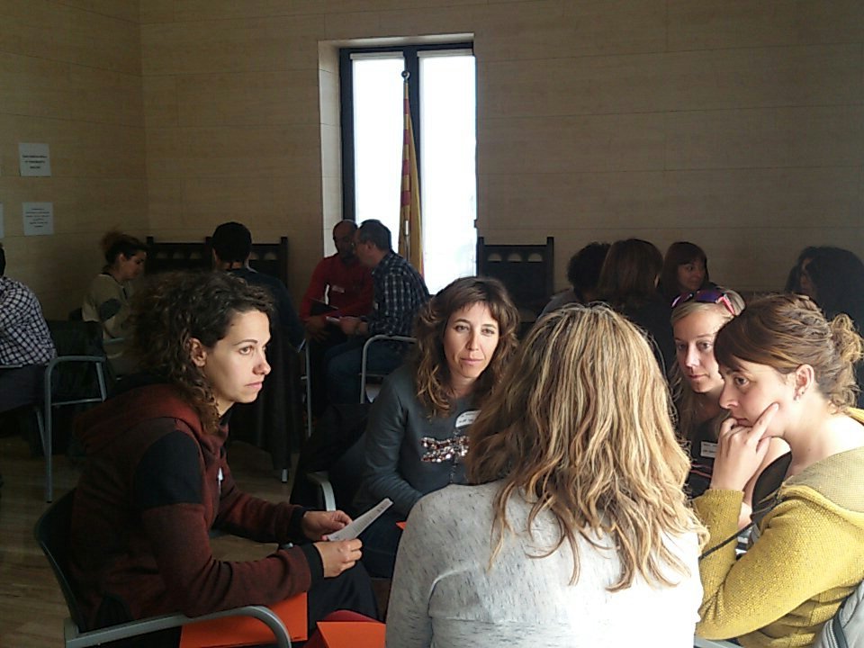 MarViura's tweet photo. #xarxesLocalsEN21 quins són els reptes globals dels. XXI? Quins reptes es trobarà un infant durant la seva vida? Procurem respondre-hi! https://t.co/OmL7zUGozN