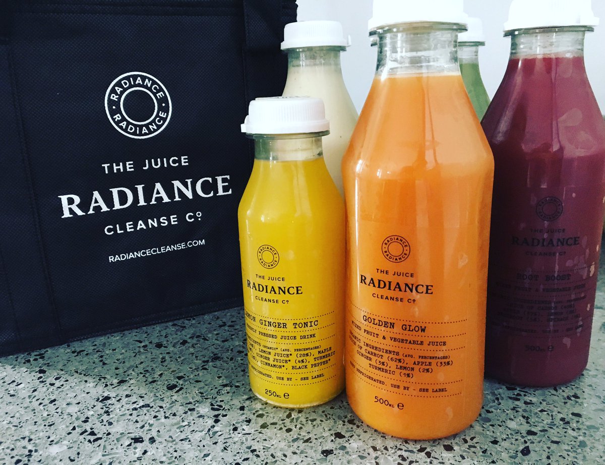 en_skinner's tweet photo. Morning arrival and time for a little pre-vacay cleanse 🍎🍐🍋🥕The best juice delivery around!! 🙌@radiancecleanse #juice #organic #quickdetox https://t.co/CKYDcLURLg