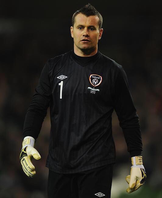 Happy birthday to Irish football legend Shay Given ( who turns 41 today. 