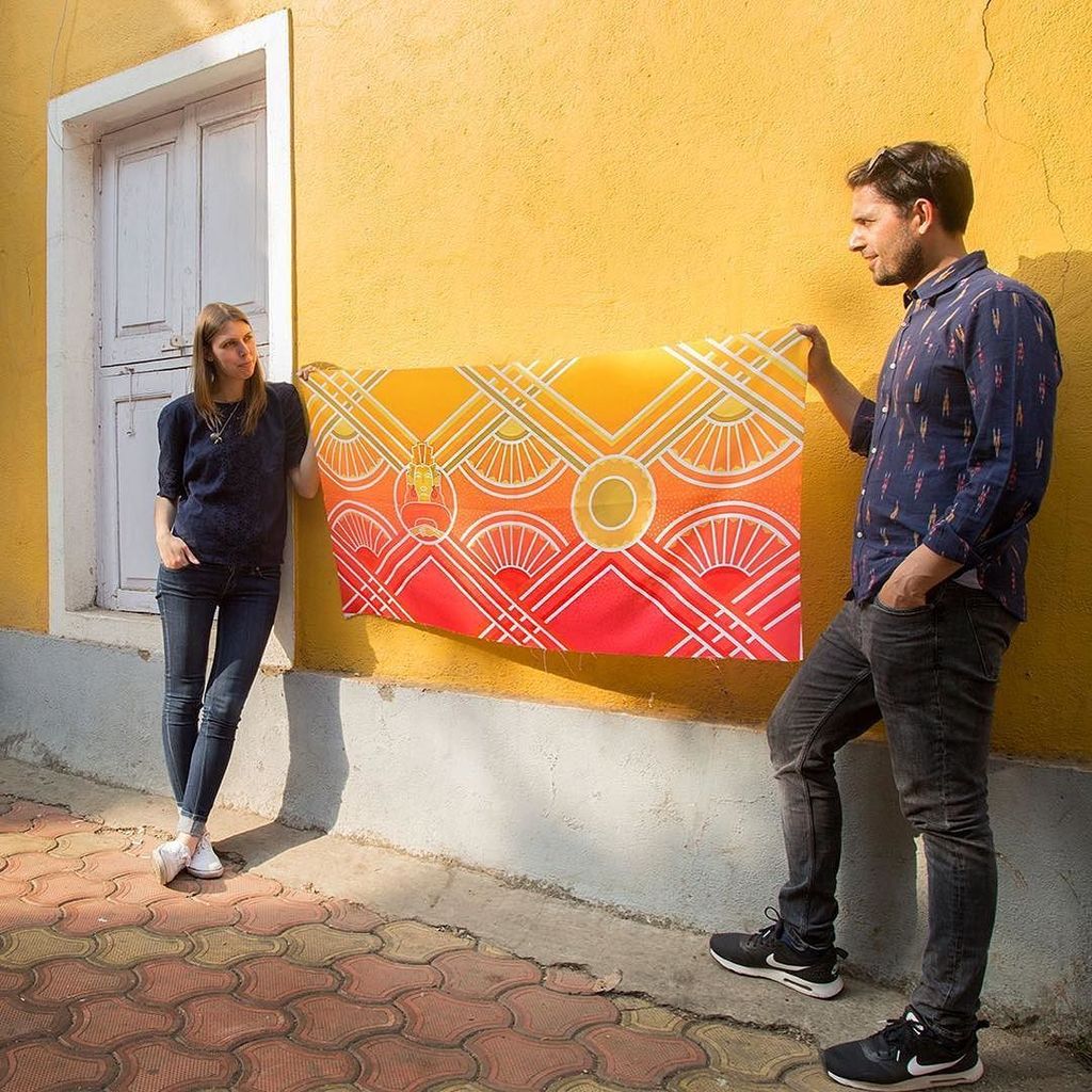 #tbt to sunny times in Bombay for <a href="/archdigestindia/">Architectural Digest</a> and <a href="/taxifabric/">Taxi Fabric</a> ☀️This was one of the rainbow-hued Art Deco ins… ift.tt/2o6Y6CG