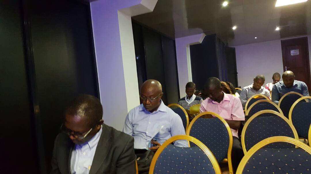 JumiaCameroun's tweet photo. Conférence de presse : Jumia  dévoile tous les chiffres sur la téléphonie @JumiaMarketCM  @SimonMbelek @Gngono   #MobileWeek2017 https://t.co/XW696tv0Nv