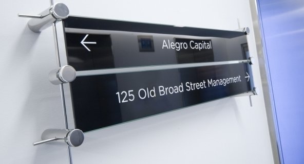 LAFsignage's tweet photo. #signage #decal #corporatesignage #custommadesigns #informationsigns #branding #signs #digitalprint #installation … https://t.co/Yb86sm9m7D https://t.co/1fnEp7HhCD