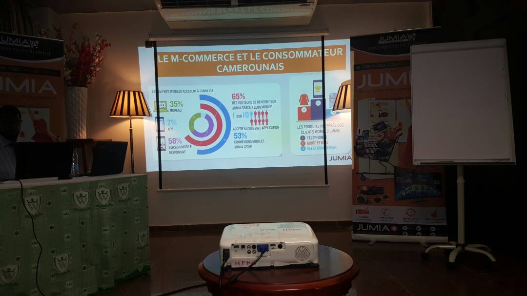 JumiaCameroun's tweet photo. Le M-Commerce et le consommateur Camerounais @JumiaMarketCM  #MobileWeek2017 https://t.co/k8sP8HMrJK