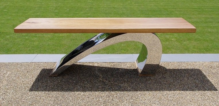 ChrisBoseCF's tweet photo. Our signature #SurfBench is a great #luxury statement piece for the Ultra-modern #garden #gardenfurniture https://t.co/zGvH28JzH9 https://t.co/K3ePuL0uCj