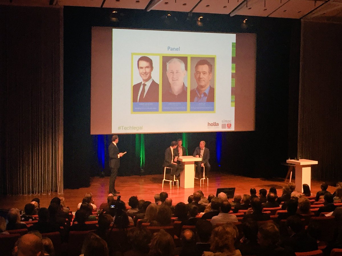 ArjanRattink's tweet image. Op het snijvlak van tech innovaties en juridische consequenties is heel veel onzekerheid, zegt panel tijdens #TechLegal van @HollaAdvocaten