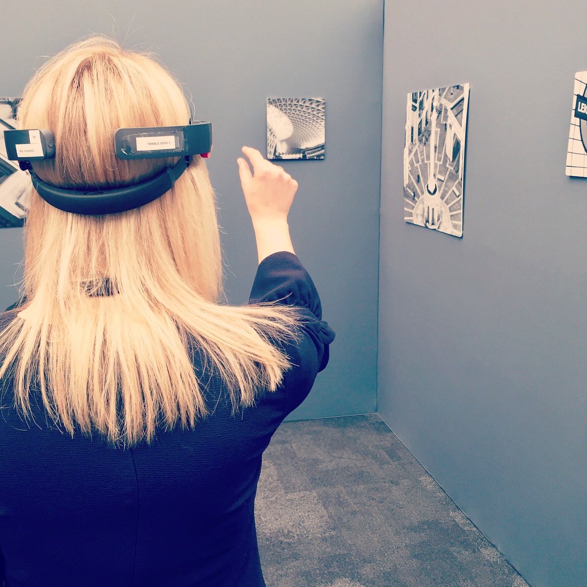 newvreality's tweet photo. Mixed reality morning with @MicrosoftUK. #VRshow #HoloLens #transformativeuse https://t.co/VqS7Rmpp43