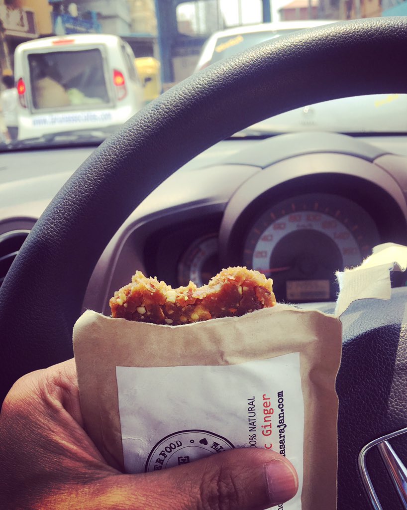 m_healthcoach's tweet photo. Does your daily commute affect your nutrition?
Breakfast like a champion, even on the go! https://t.co/wDu4MKQUff #curebar https://t.co/e08B2TSE2w