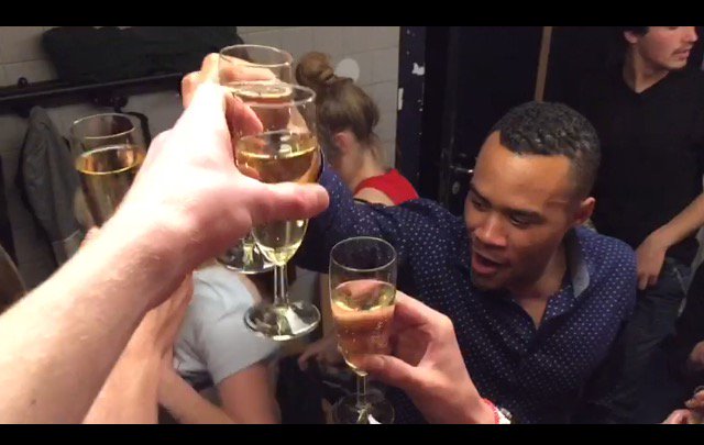 DTAmsterdam's tweet photo. YES! De spits is er af: gister de première van Troilus &amp; Cressida gehad! https://t.co/W5Xe8ndOvZ