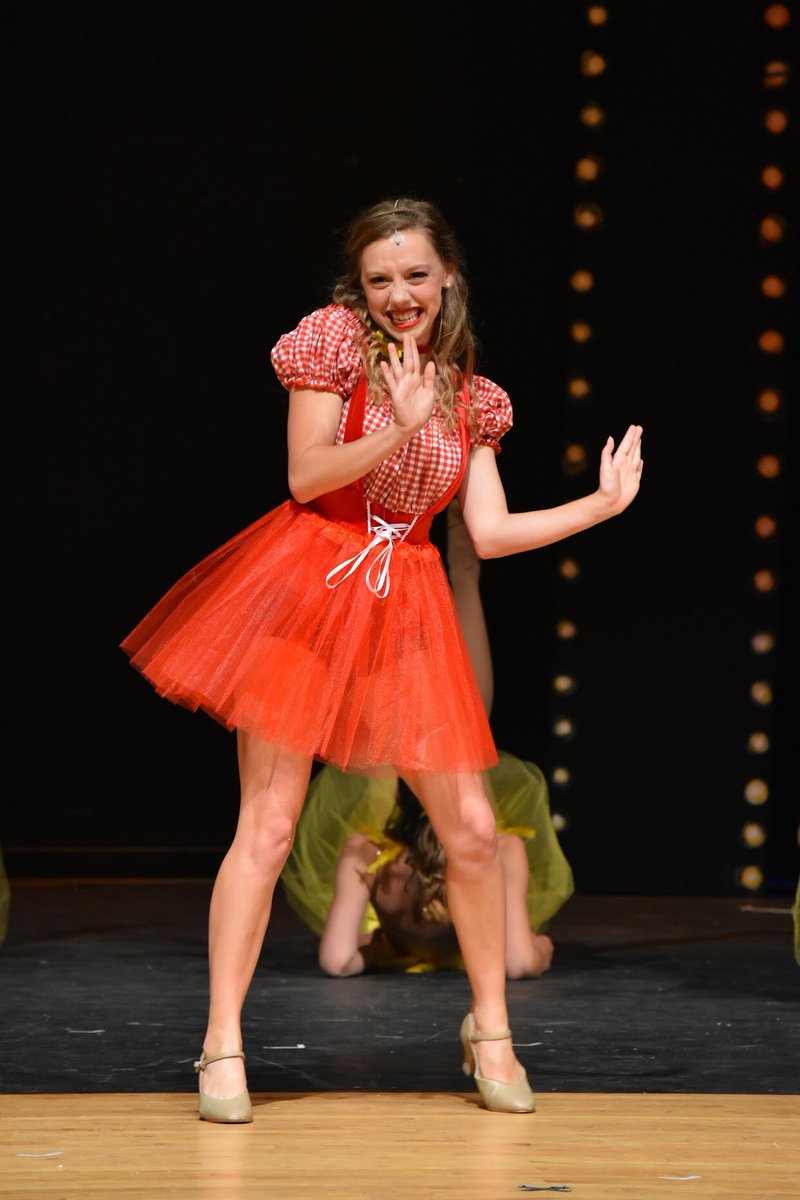 troupe7331's tweet photo. tonight's the night!!! come see Guys and Dolls at 7pm!!!! https://t.co/jKagdBhCjq