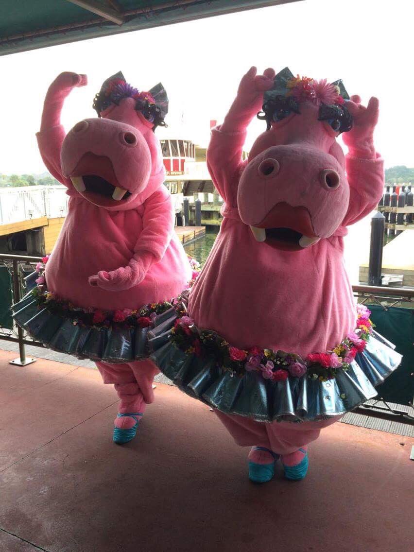 duffyshelliemae's tweet photo. Why it's #LookAlikeDay ! #HyacinthHippo #Fantasia #DisneyEaster #DisneyCharacter #Ballerina #EasterFun #EasterTuTu #EasterBow https://t.co/ksxkGylTGV
