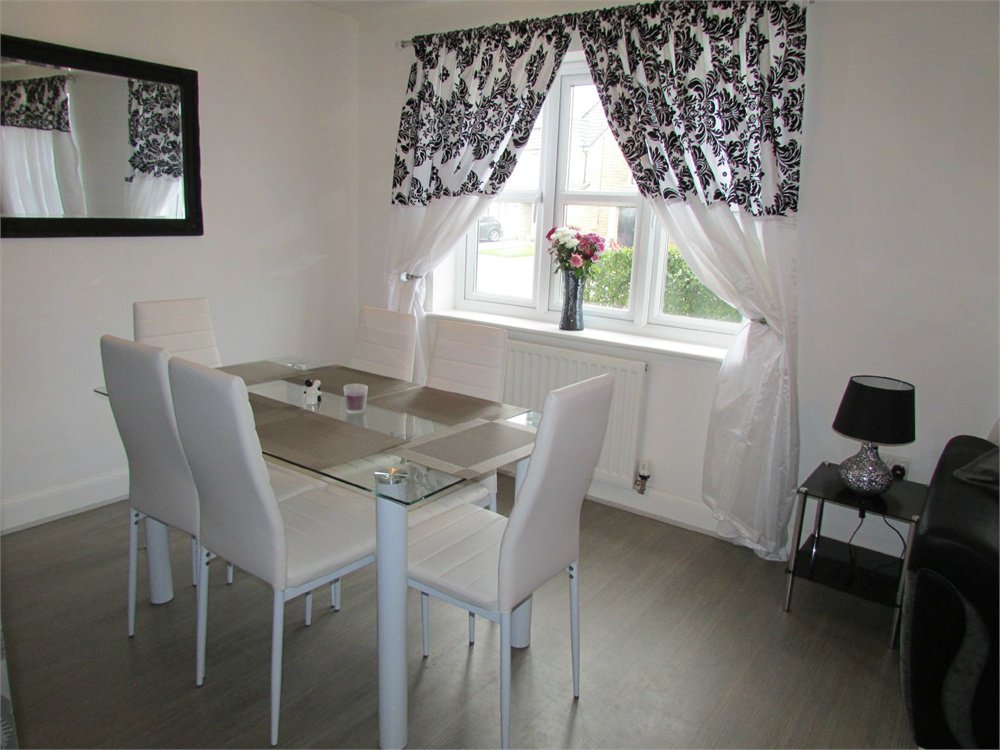 Earnshaw Kay tweet media